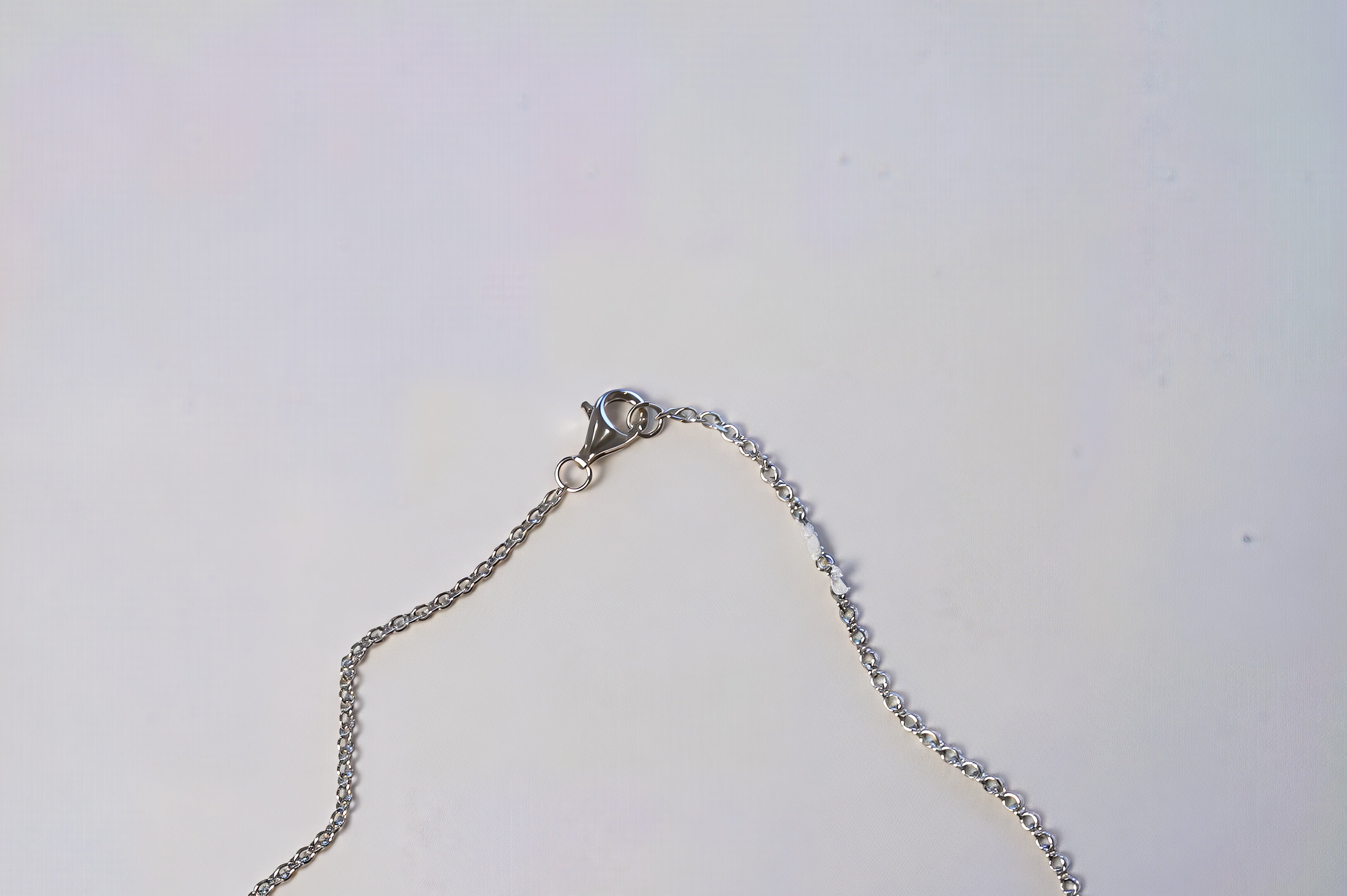 a chain with a claw clasp