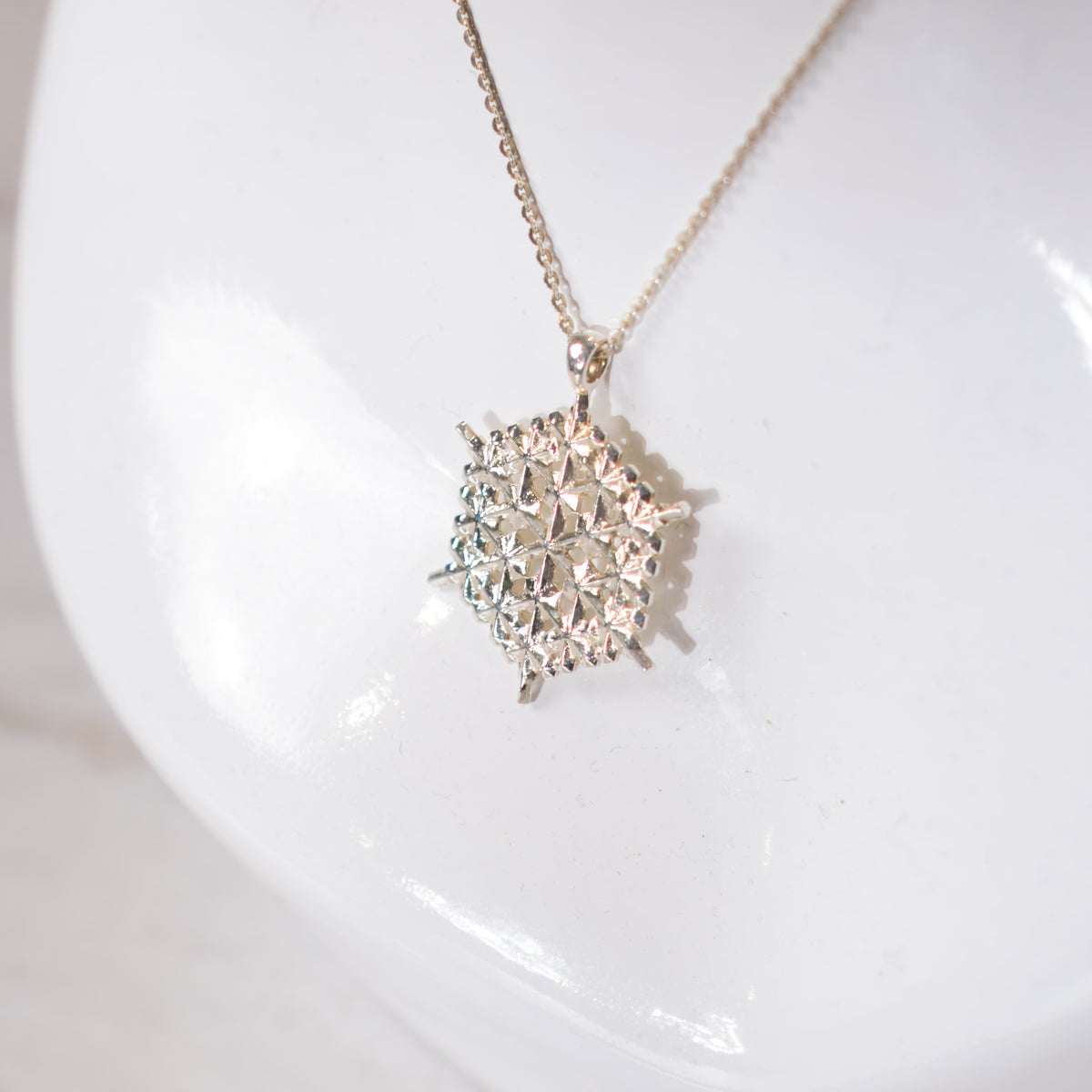 Snowflake Pendant No. 2, final view