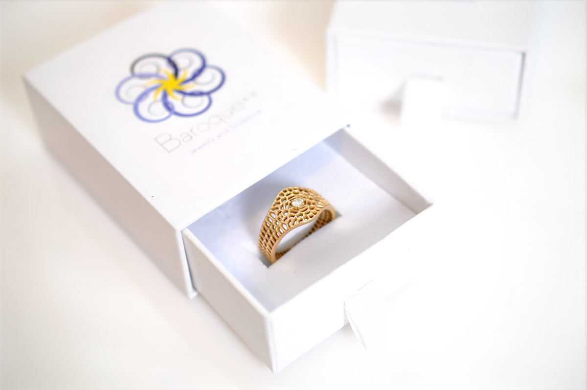 Hive geometric honeycomb ring, alternate angle