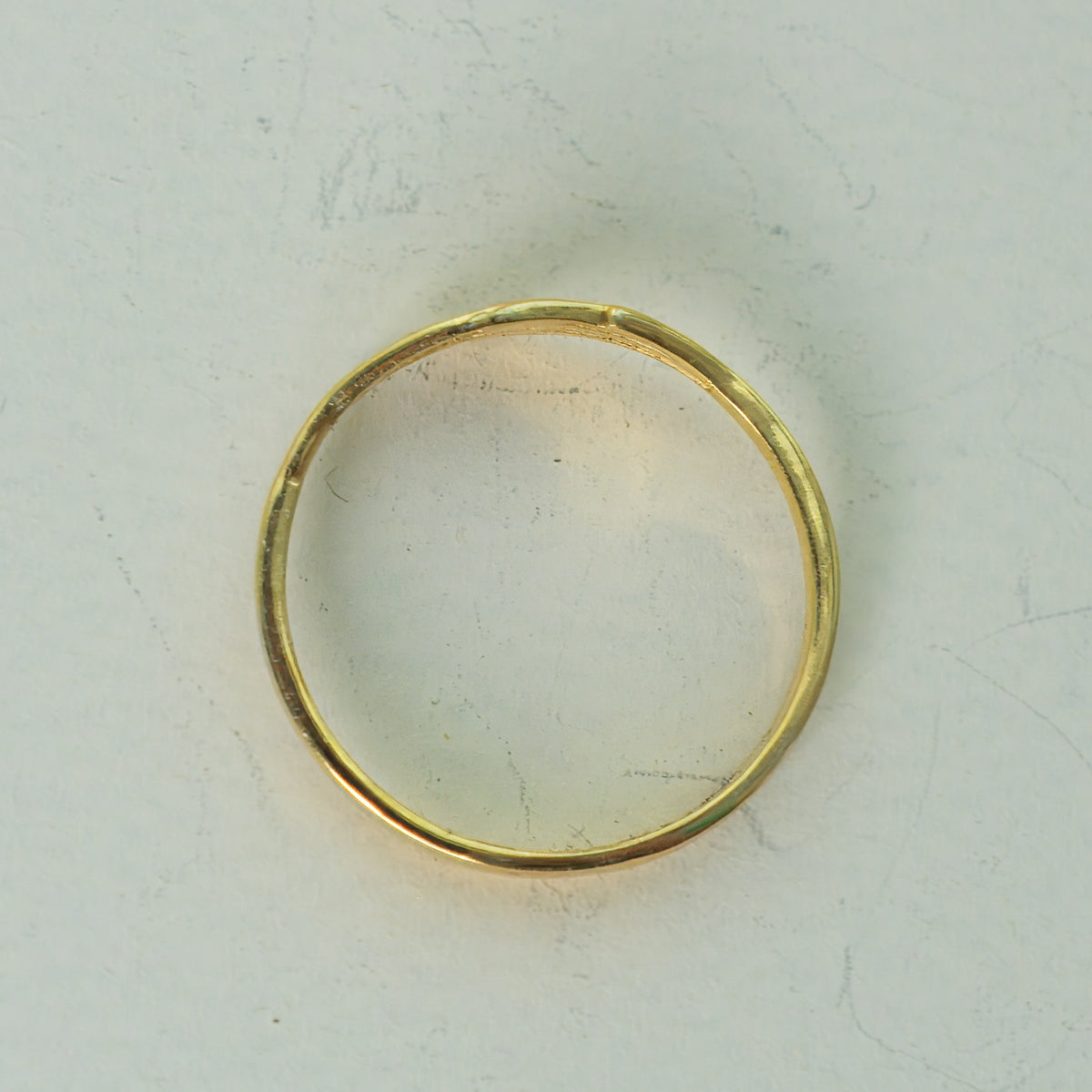 Snowdrift Ring, a smooth band for doctors, nurses and scientists