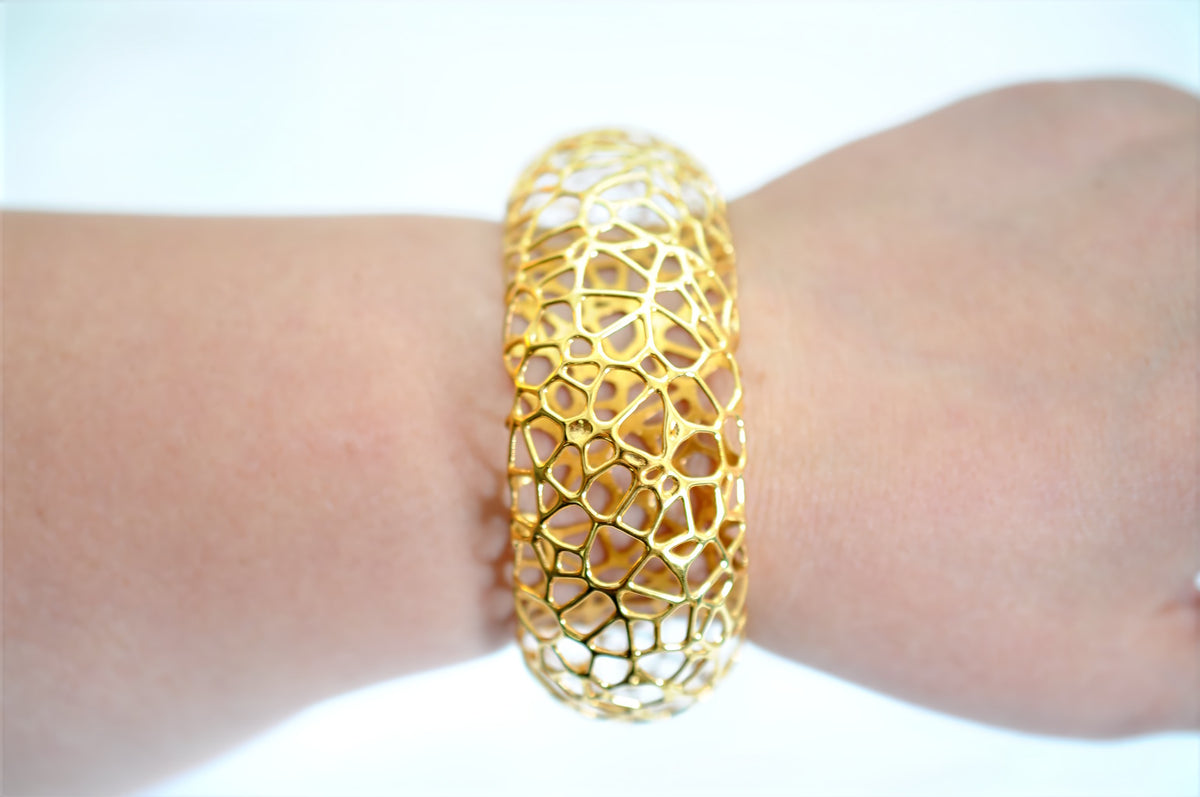 Symbiote Cuff, a science-inspired bracelet