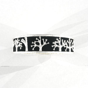 Dancing Fronds Eternity Band