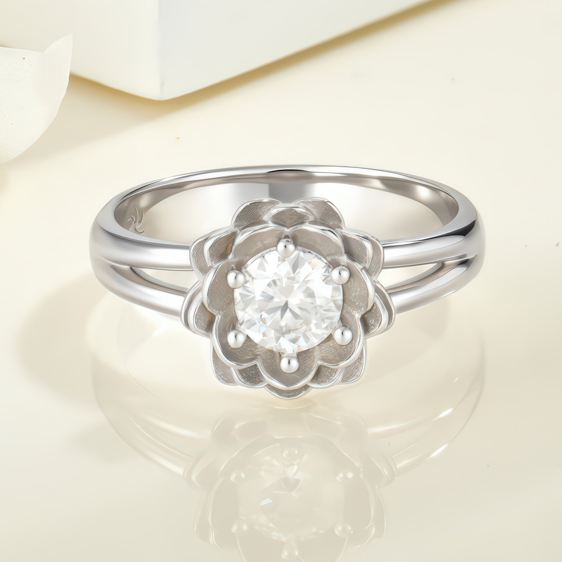 Lotus Ring Platinum