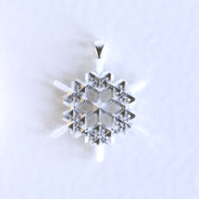 Load image into Gallery viewer, Snowflake Pendant KKNJAB
